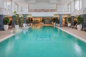 Kép 1/12 - Megújult négycsillagos hotel Hajdúszoboszlón (Hotel Atlantis**** Hajdúszbooszló)