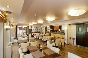 Kép 13/14 - Feltöltődés a Bánki-tó partján (Tó Wellness Hotel Bánk)