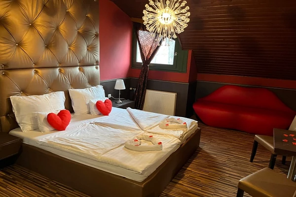 Romantikus kikapcsolódás Gyula belvárosában (Corvin Hotel Gyula)