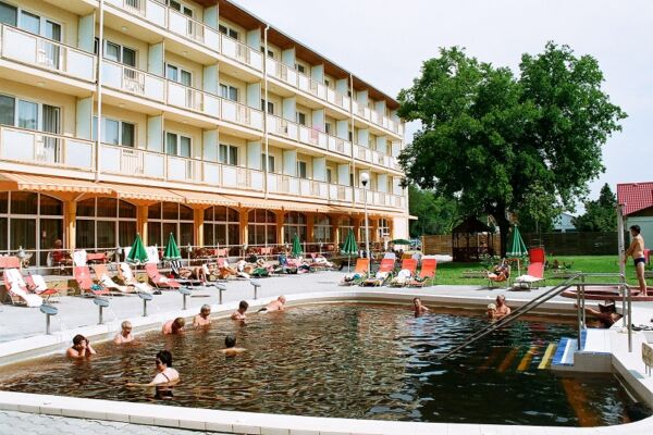 A fürdő szállodája, a szálloda fürdője! (Hungarospa Thermal Hotel)